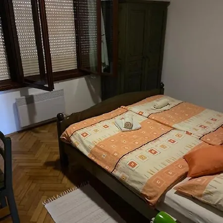 Pensionat In With Balcony, Air Conditioning, Wifi 5188-7 *
