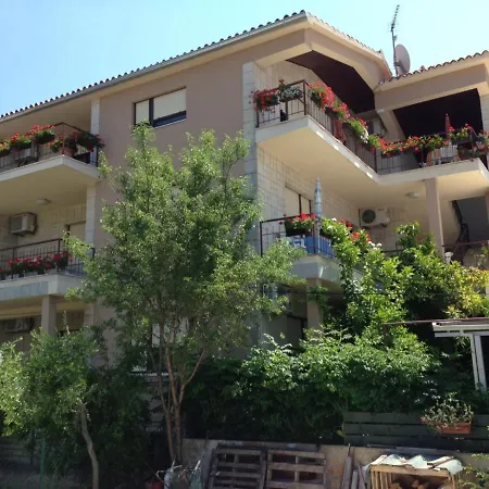 In With Balcony, Air Conditioning, Wifi 5188-7 Sukošan