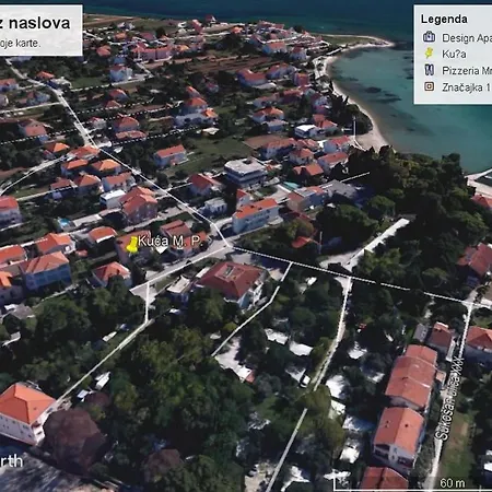 招待所 In With Balcony, Air Conditioning, Wifi 5188-7 Sukošan